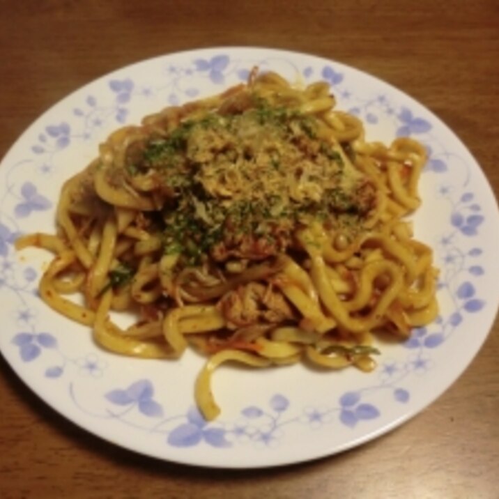 ガッツリ食べる豚キムチ焼きうどん